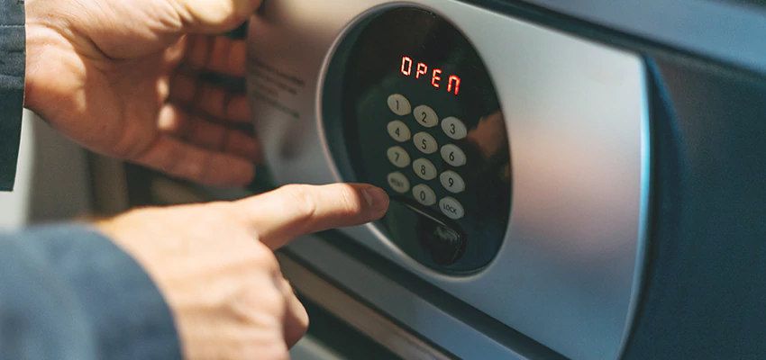 Cash Safe Openers in Monterey Park, California