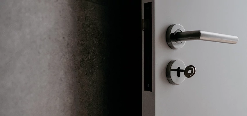 Front Door Handle Repair And Installation in Monterey Park, CA