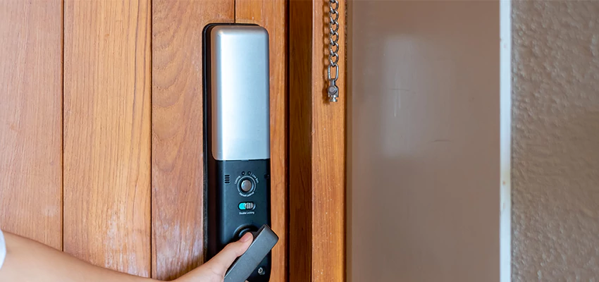 Home Security Electronic Locks Upgrades in Monterey Park, CA